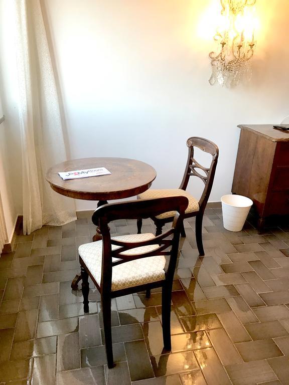 Myroom A Un Passo Dal Centro Arezzo Eksteriør billede